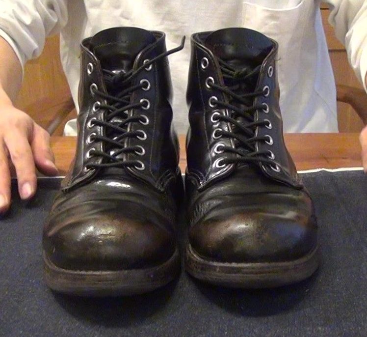 レッドウィング9870　経年変化　茶芯　ブラッククロンダインク　コロニル　靴磨き